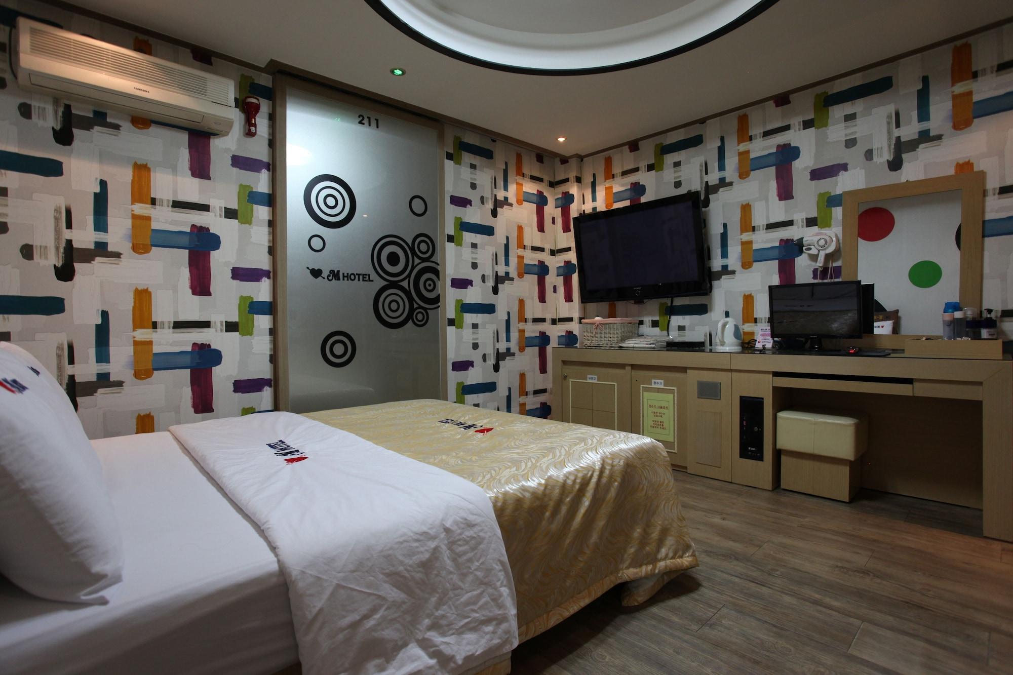 M Motel Songtan Pchjongtchek Exteriér fotografie