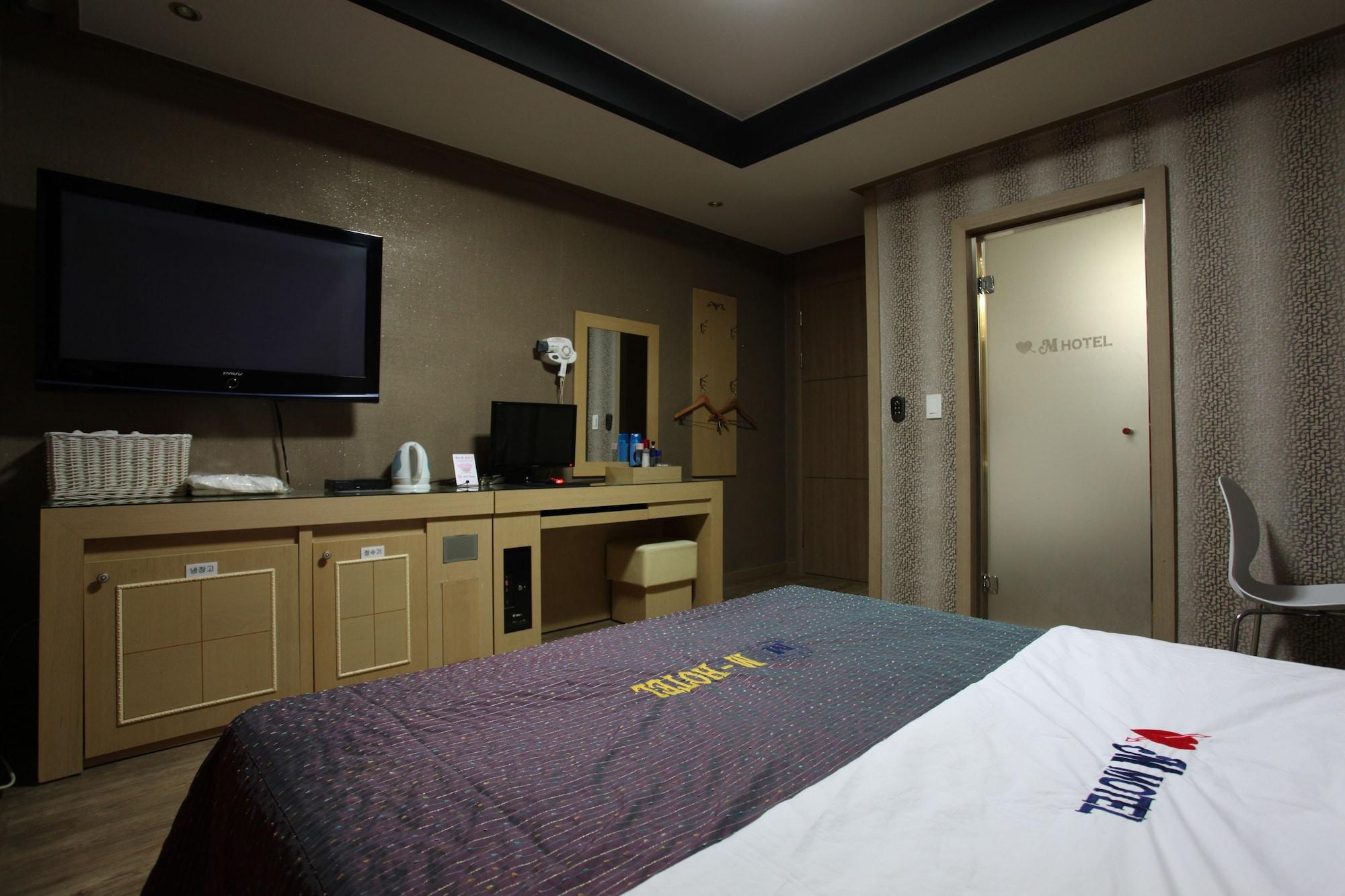 M Motel Songtan Pchjongtchek Exteriér fotografie